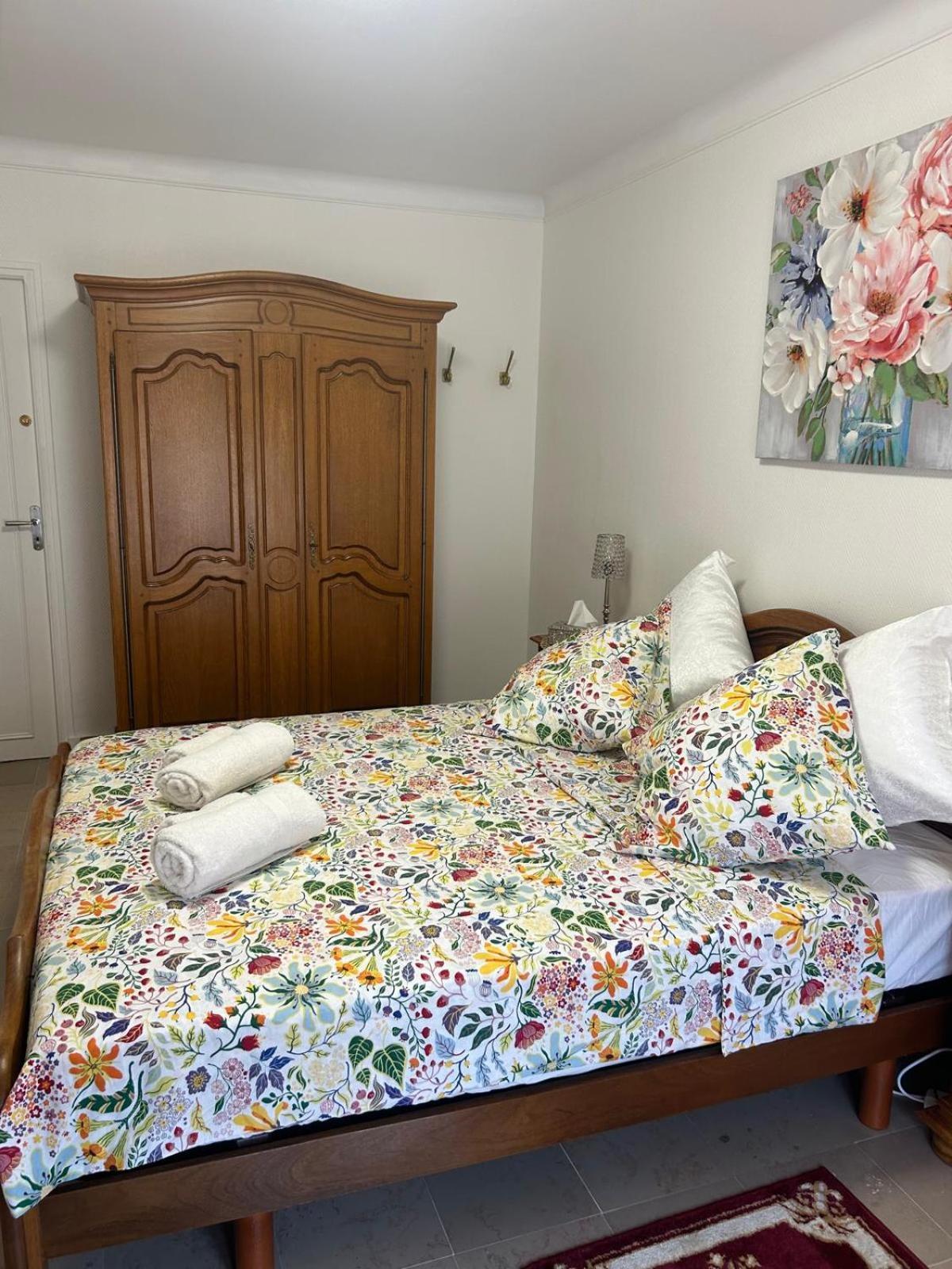 Maison De Village En Provence Holiday home Courthezon
